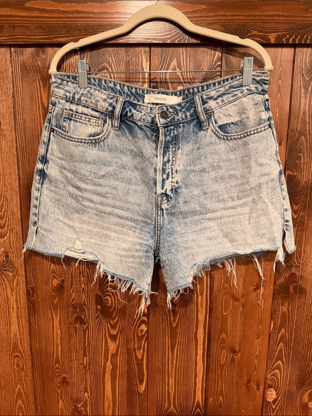 Ripped Light Wash Denim Shorts by Hidden